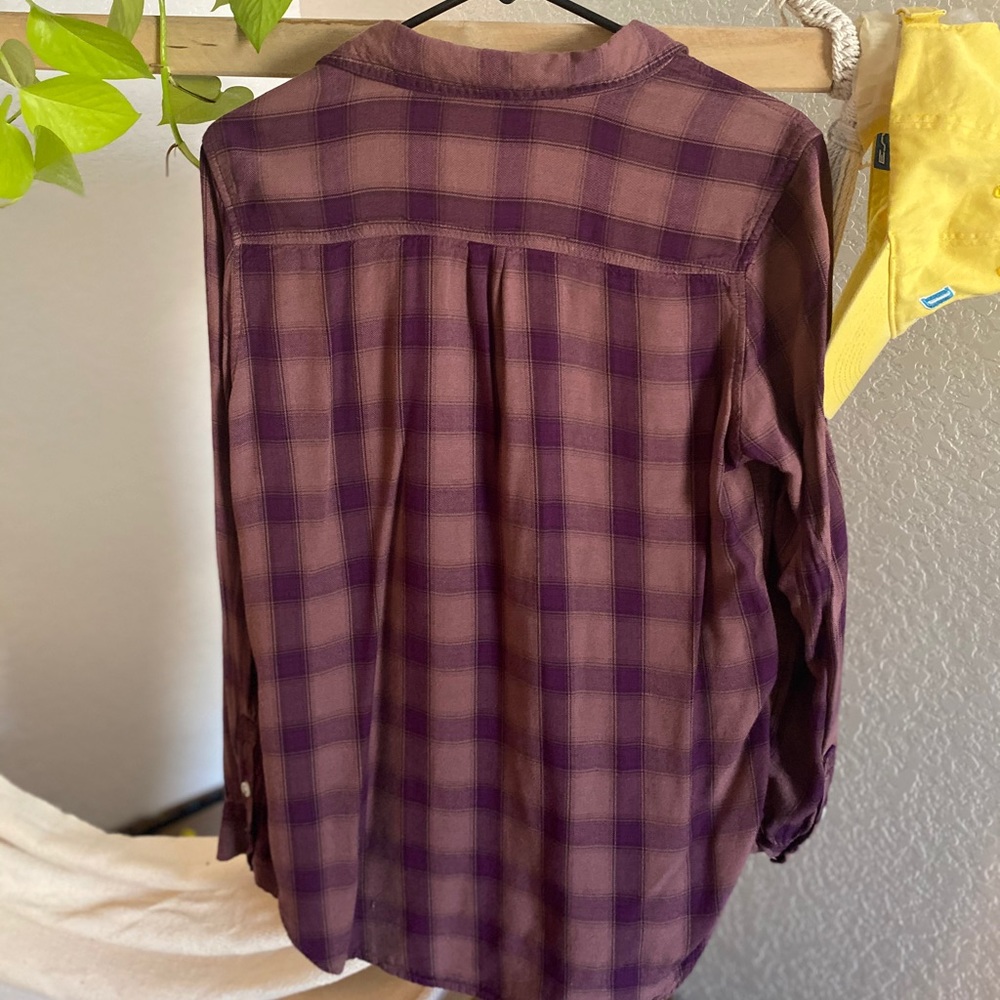 Purple button-up - Picture 2 of 3